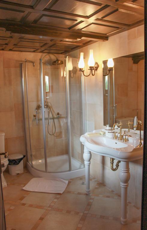 Hotel Medieval Алба-Юлия Экстерьер фото
